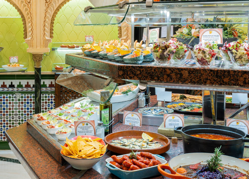 Spanish tasting buffet and flamenco show